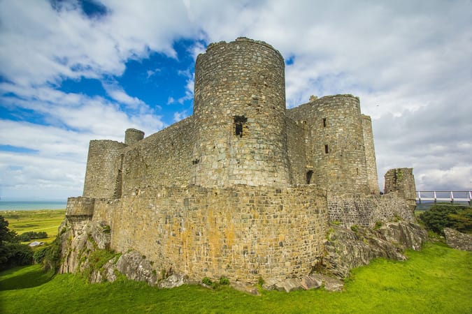 Wales, Harlech, Castle- Pixabay.jpg